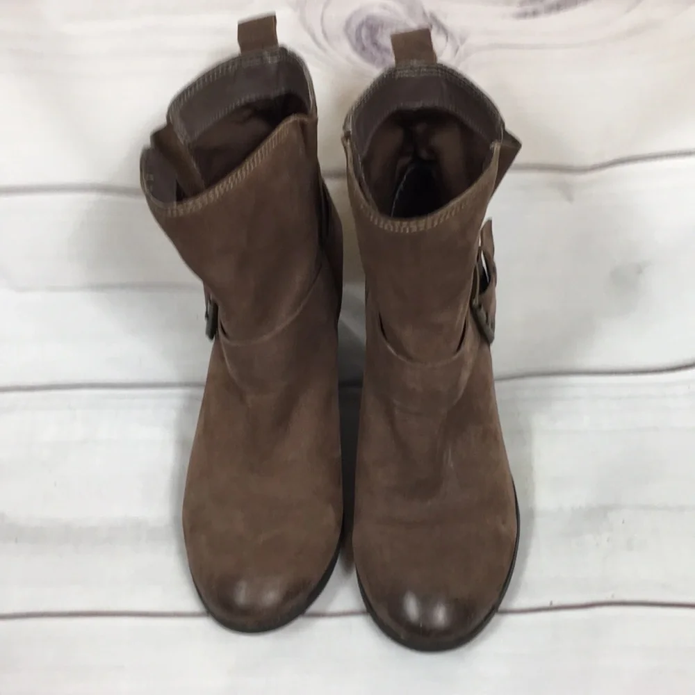 ❤️FERGIE COUNTRY TOO LEATHER‎ HARNESS BUCKLE BOOTS